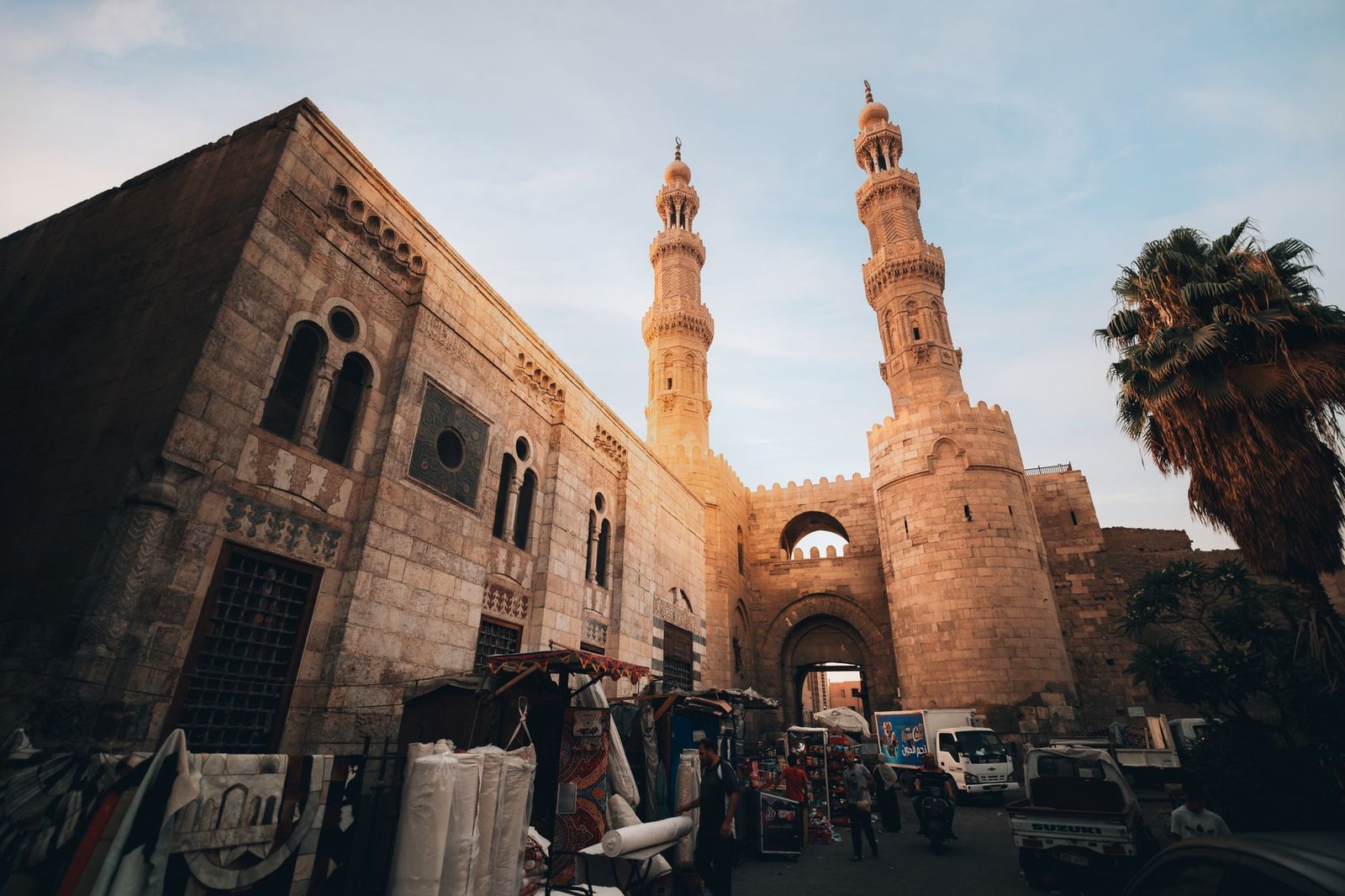المتحف المصري والقلعة وخان الخليلي